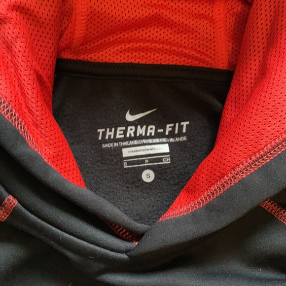 Nike hoodie - Picture 2 of 4